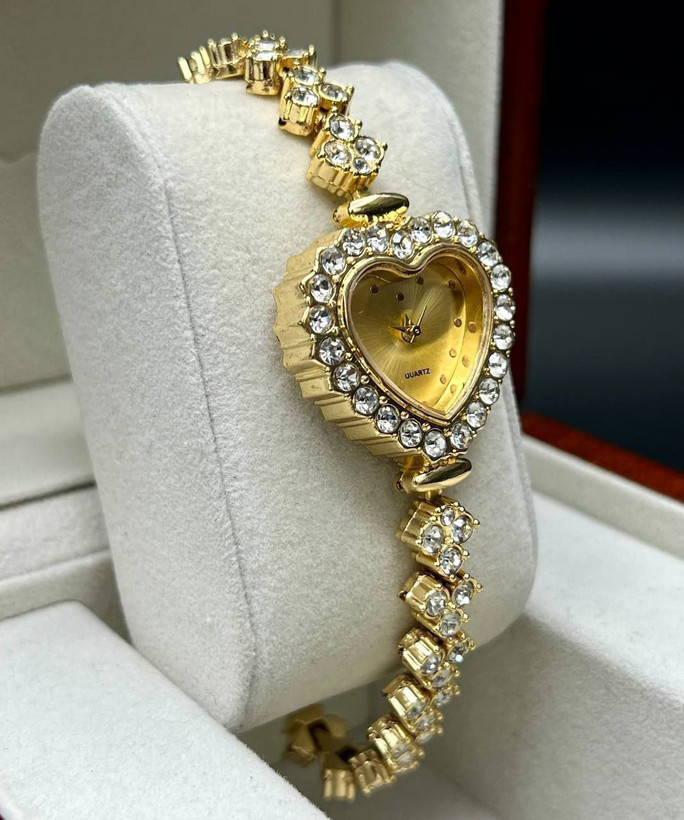 خرید آنلاین ساعت زنانه فول نگین HENGEN کد 369508