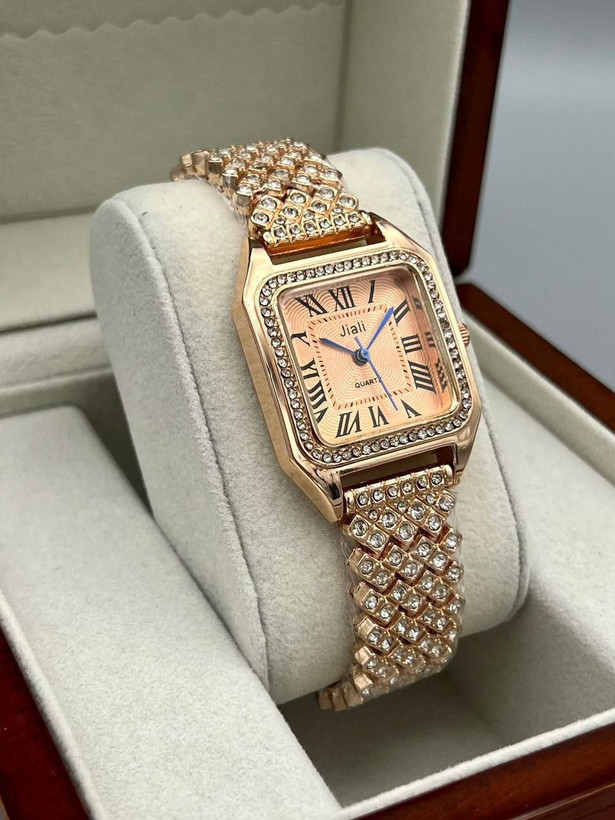 خرید اینترنتی ساعت زنانه نگین دار مجلسی بند استیل کد 369349