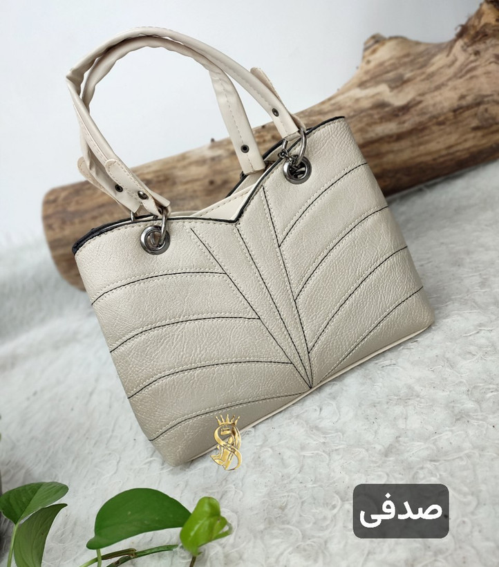 خرید اینترنتی کیف مجلسی زنانه مدل فندی شرانگ کد 100031