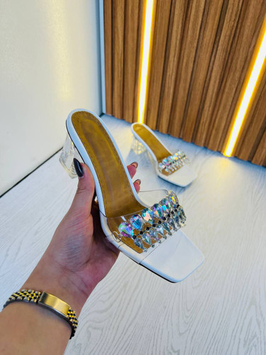 خرید صندل تاج کد 4570