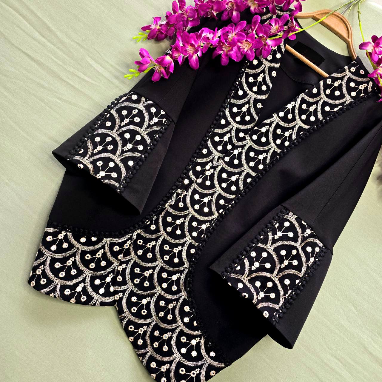 سفارش اینترنتی مانتو مزونی طوطیا کد 1219