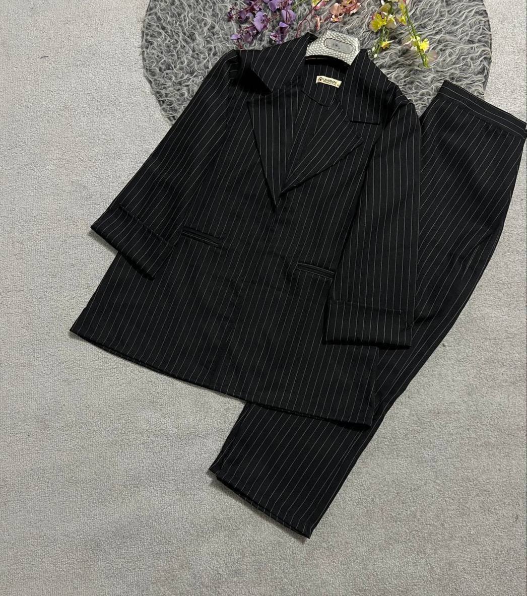 مشاهده قیمت و سفارش کت شلوار ترنم کد 100730