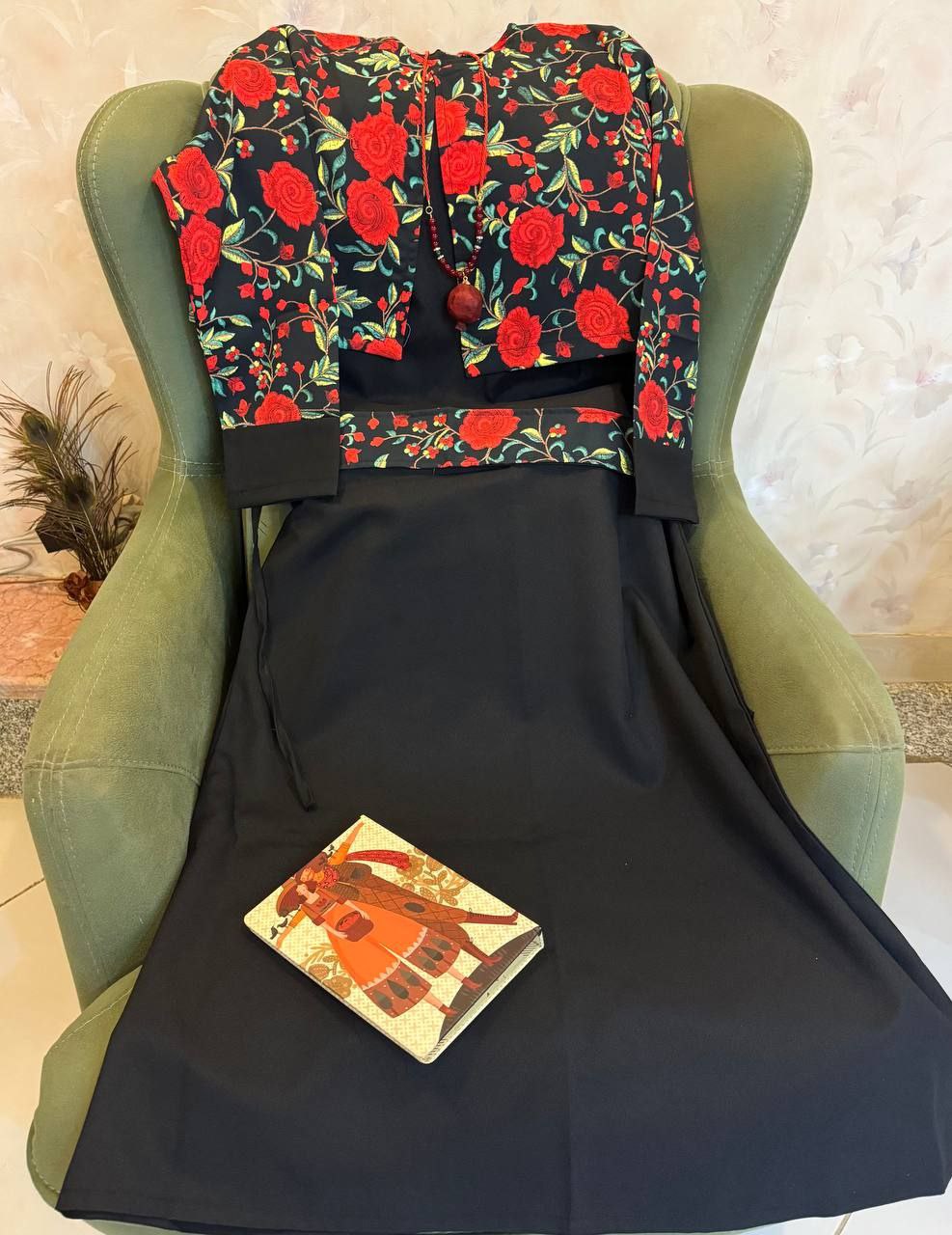 مشاهده قیمت و خرید ست کت و سارافون یلدایی ساناز کد 47679