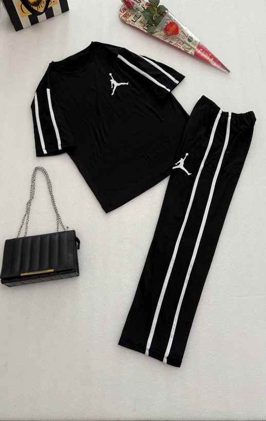 مشاهده قیمت ست بلوز شلوار اسپورت کد 39302