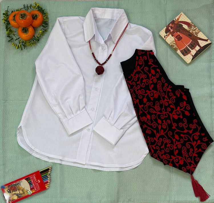 مشاهده قیمت و خرید سه تیکه زیبای یلدایی مهربانو کد 52147