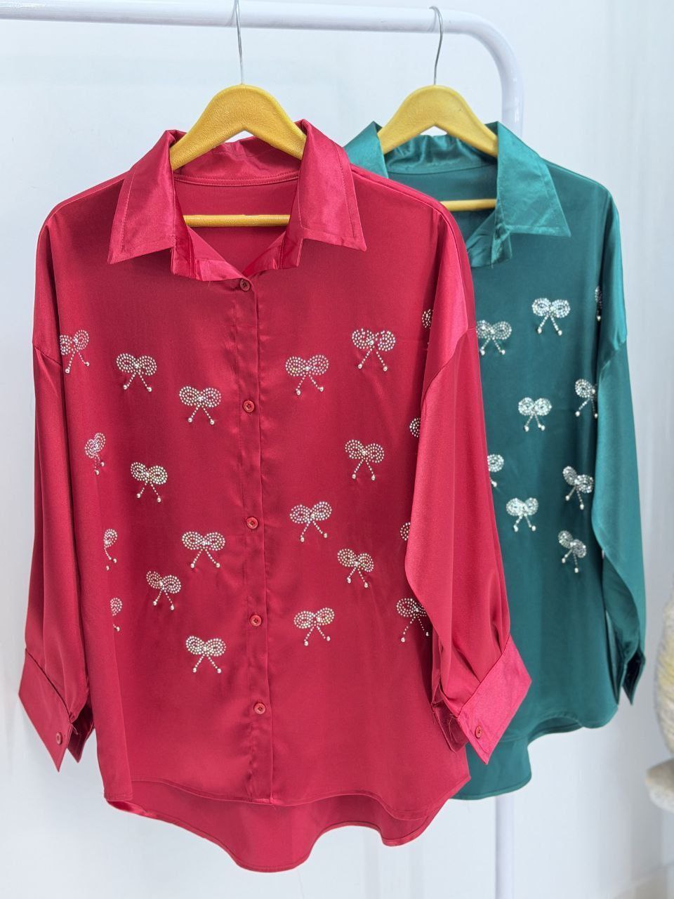 خرید اینترنتی شومیز یلدایی پاپیون کد 98774