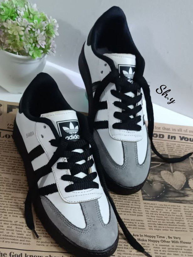 مشاهده قیمت ونس زنانه مدل سامبا کد 263