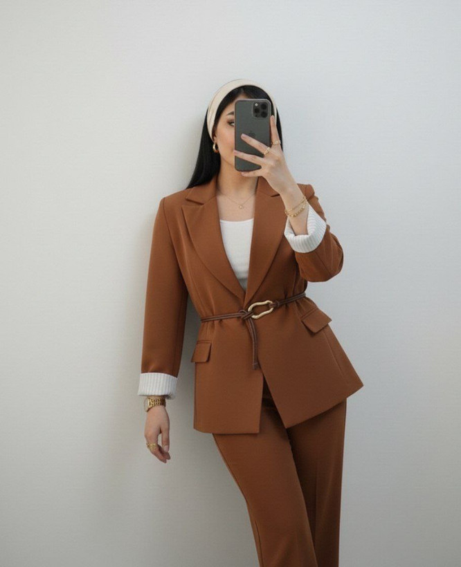 سفارش کت و شلوار کمربند گره ای نرگس کد 37389