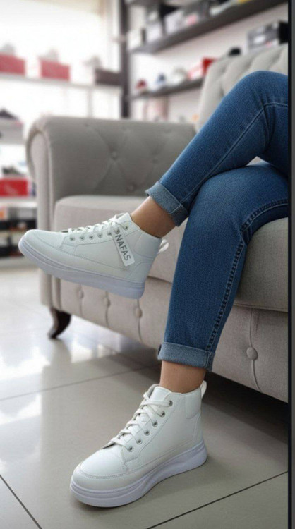 سفارش آنلاین کتونی ساقدار